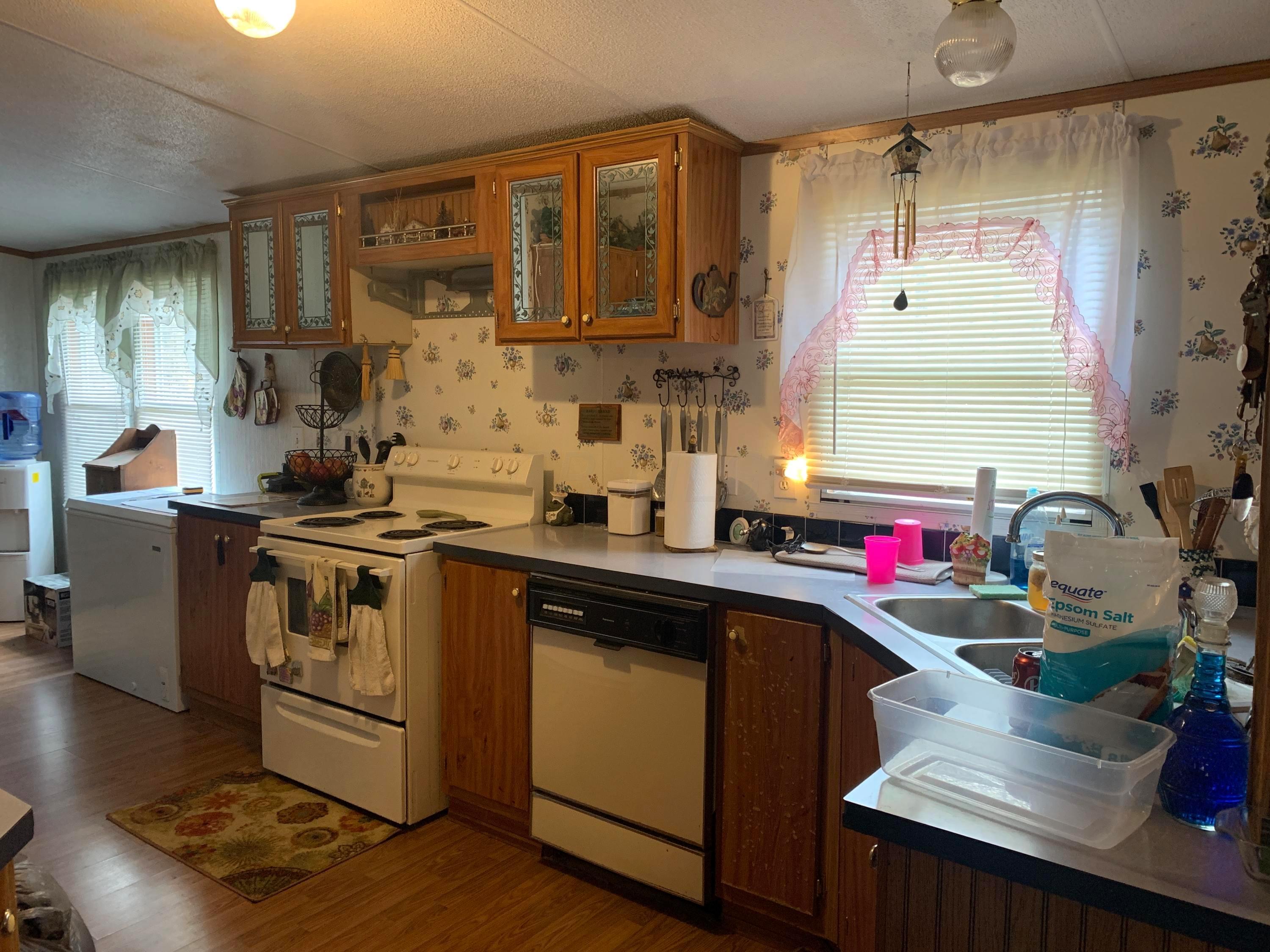 18638 Griffith Road Logan, OH 43138 - Photo 4 of 25