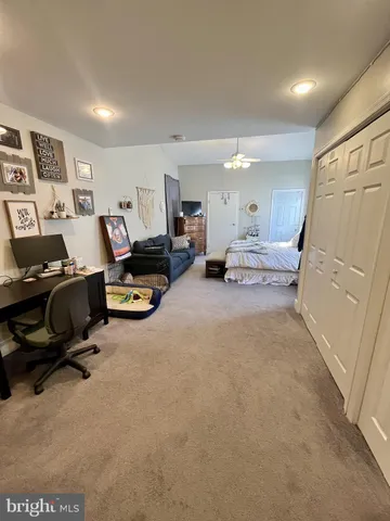 $3,000 | 125 Maple Street, Conshohocken, PA 19428