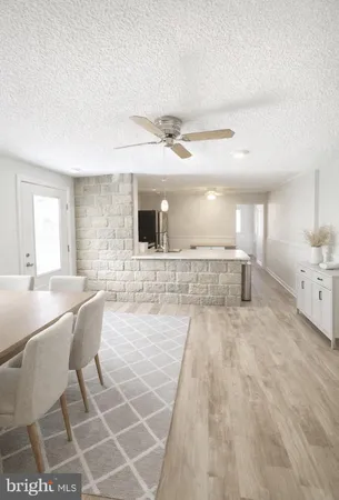 $3,000 | 125 Maple Street, Conshohocken, PA 19428