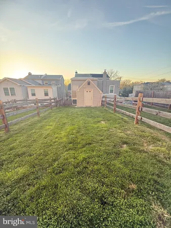 $2,875 | 125 Maple Street, Conshohocken, PA 19428