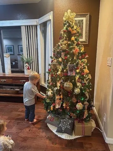 $2,100,000 | 1470 16 Road, Loma, CO 81524