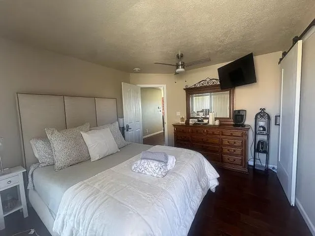 $2,100,000 | 1470 16 Road, Loma, CO 81524