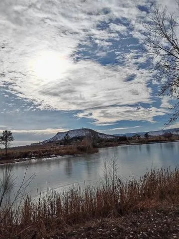 $2,100,000 | 1470 16 Road, Loma, CO 81524