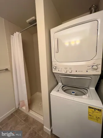 $1,600 | 801 Walnut Street, Unit 302, Philadelphia, PA 19107