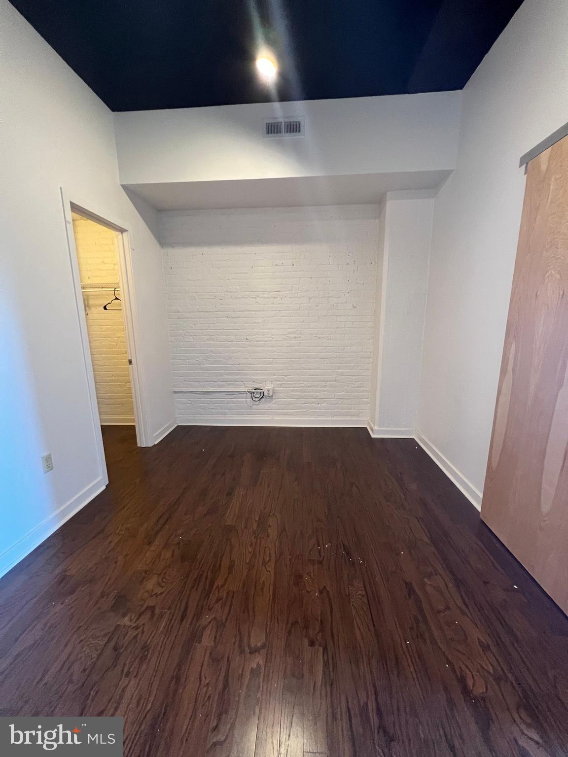 801 Walnut Street, Unit 302 Philadelphia, PA 19107 - Photo 8 of 12