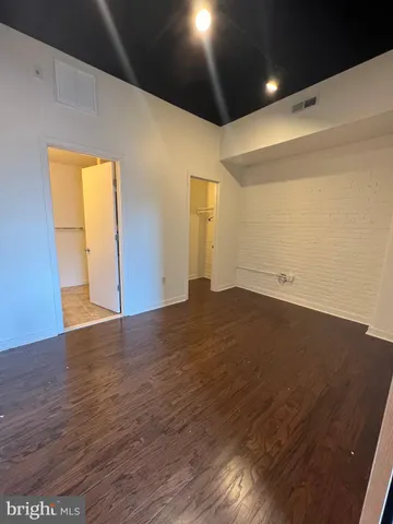 $1,600 | 801 Walnut Street, Unit 302, Philadelphia, PA 19107