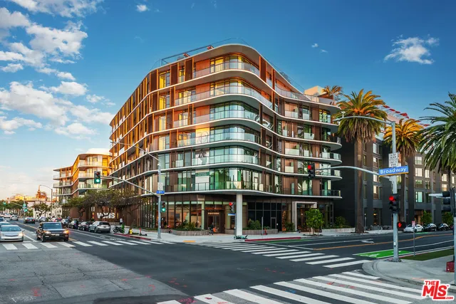 $25,000 | 700 Broadway, Unit PH 715, Santa Monica, CA 90401