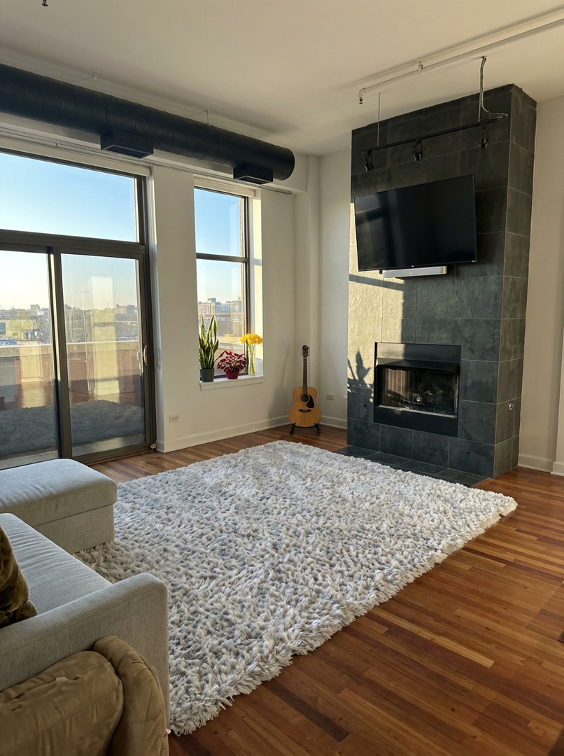 1301 West Madison Street, Unit 514 Chicago, IL 60607 - Photo 2 of 11