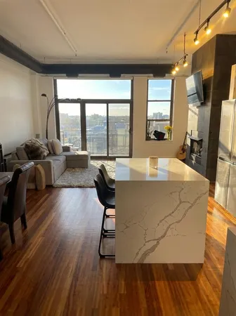 $3,200 | 1301 West Madison Street, Unit 514, Chicago, IL 60607