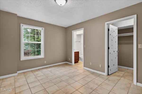 $450,000 | 157 Stoneybrook Drive, Abingdon, VA 24210