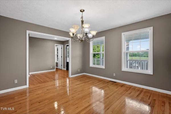 $450,000 | 157 Stoneybrook Drive, Abingdon, VA 24210