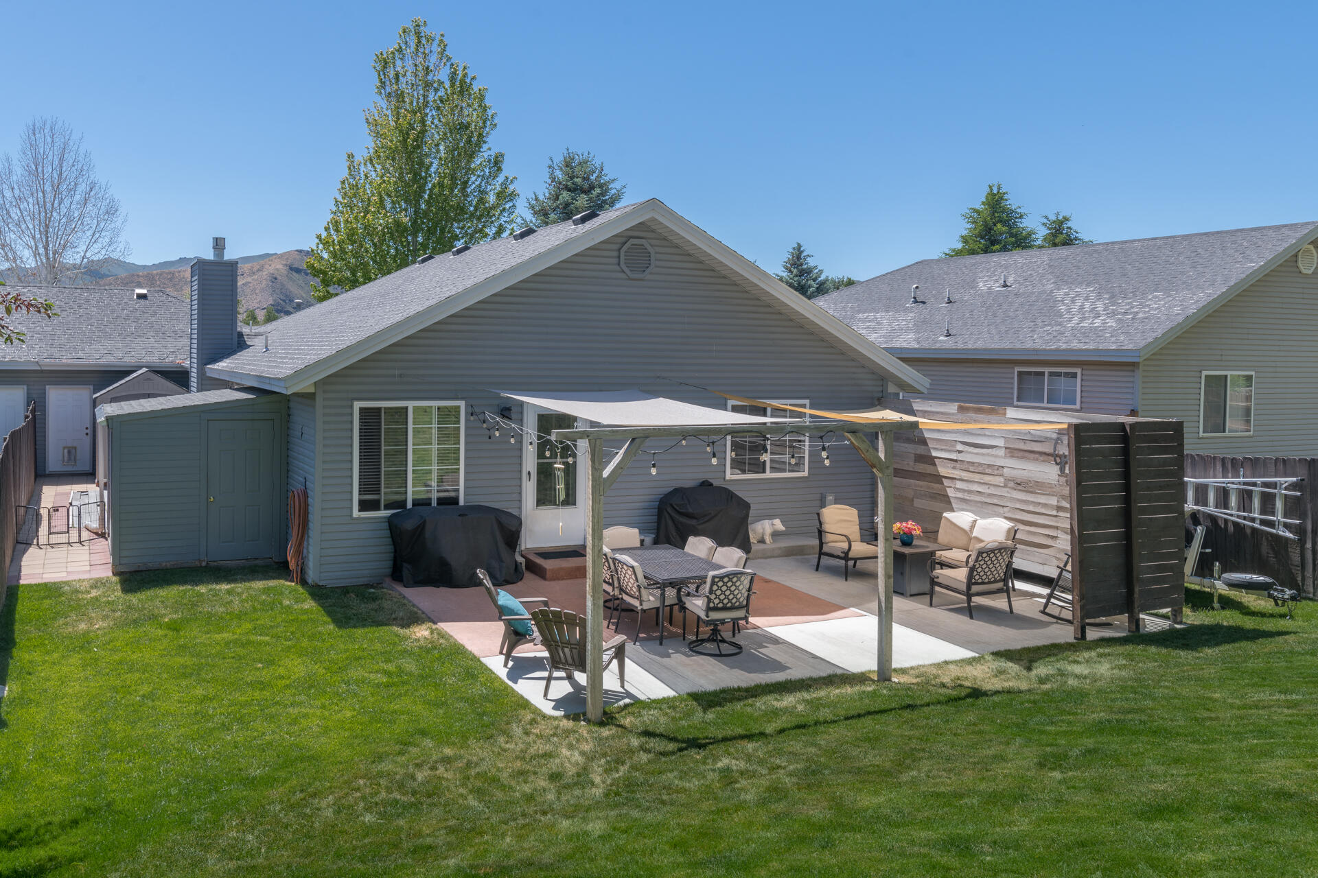 201 9th Street Bellevue, ID 83313 - Photo 16 of 21 Backyard Patio