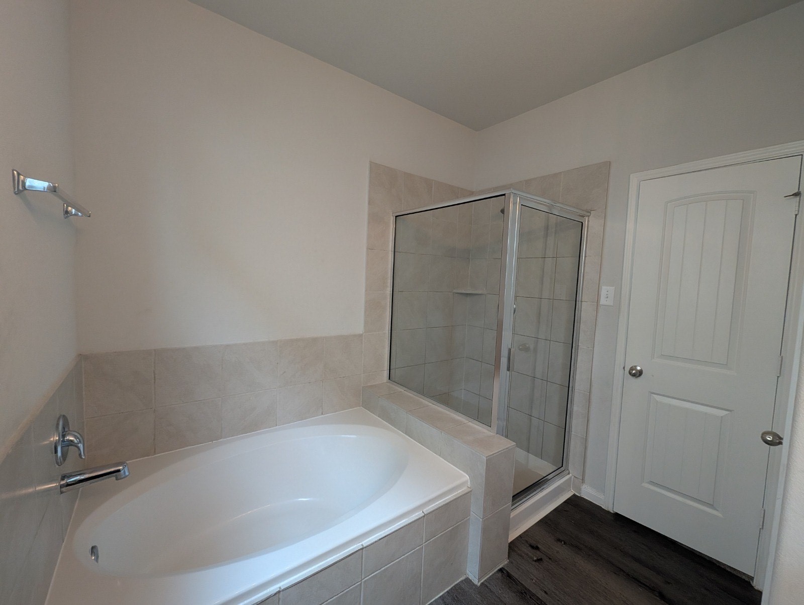 23634 Buttress Root Drive Spring, TX 77373 - Photo 7 of 14 a bathroom with a tub and shower