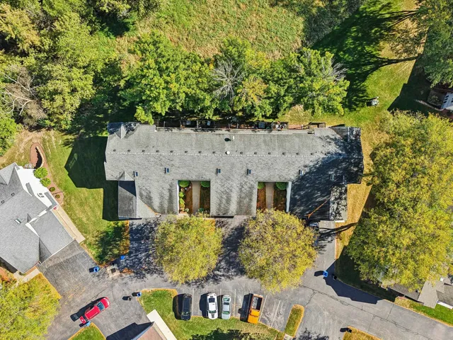 $319,900 | 317 Castle Oaks Crossing, Waunakee, WI 53597