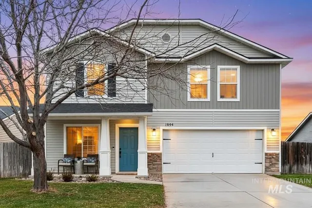 $499,999 | 1894 East Deerhill Drive, Meridian, ID 83642