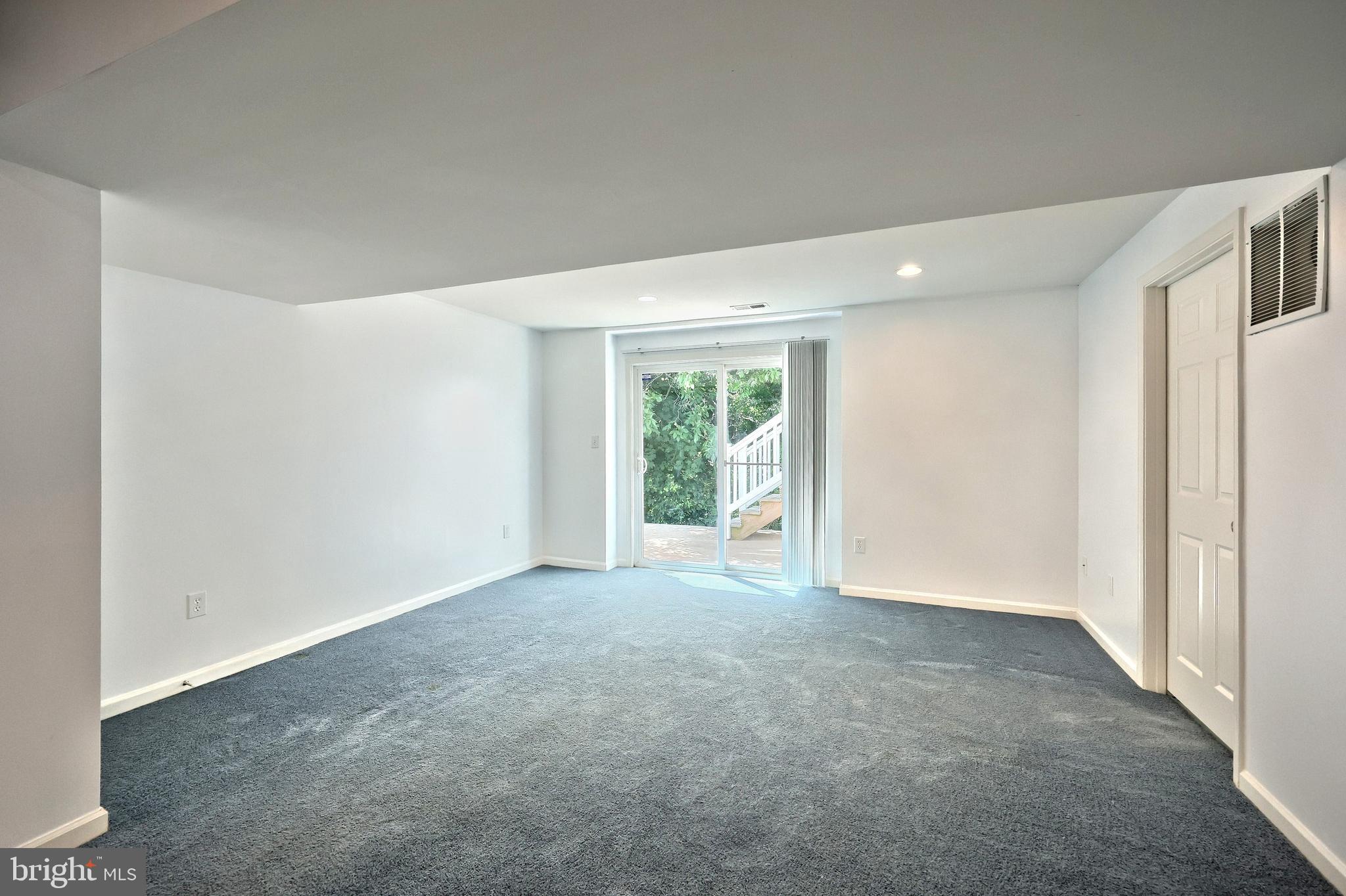 425 Lakeview Drive Spring Grove, PA 17362 - Photo 42 of 51 an empty room with windows and view