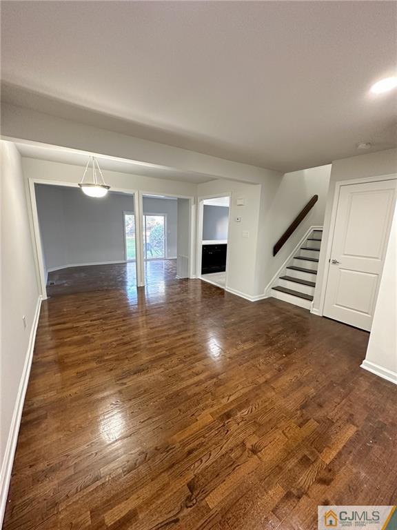 3505 Hana Road Edison, NJ 08817 - Photo 5 of 36