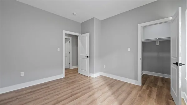 $2,495 | 1068 Bruce Street, Memphis, TN 38104