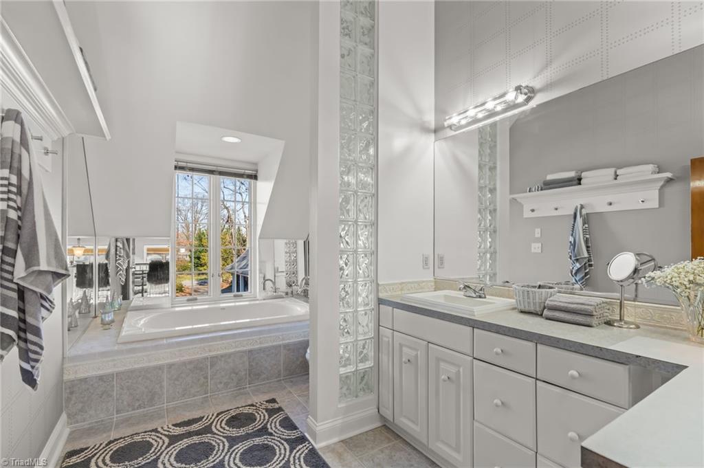 504 Emerywood Drive High Point, NC 27262 - Photo 40 of 42 Gallery Image 40