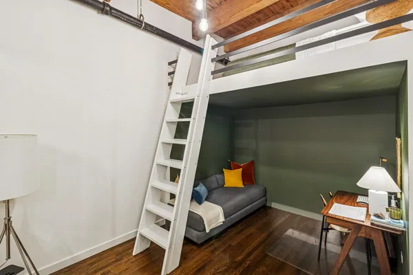 $849,500 | 2201 West Wabansia Avenue, Unit 23, Chicago, IL 60647