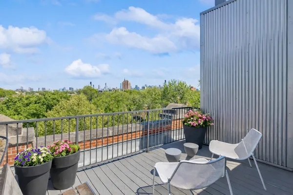 $849,500 | 2201 West Wabansia Avenue, Unit 23, Chicago, IL 60647