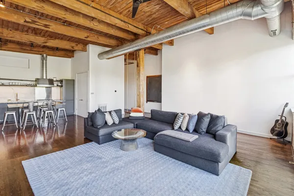 $849,500 | 2201 West Wabansia Avenue, Unit 23, Chicago, IL 60647