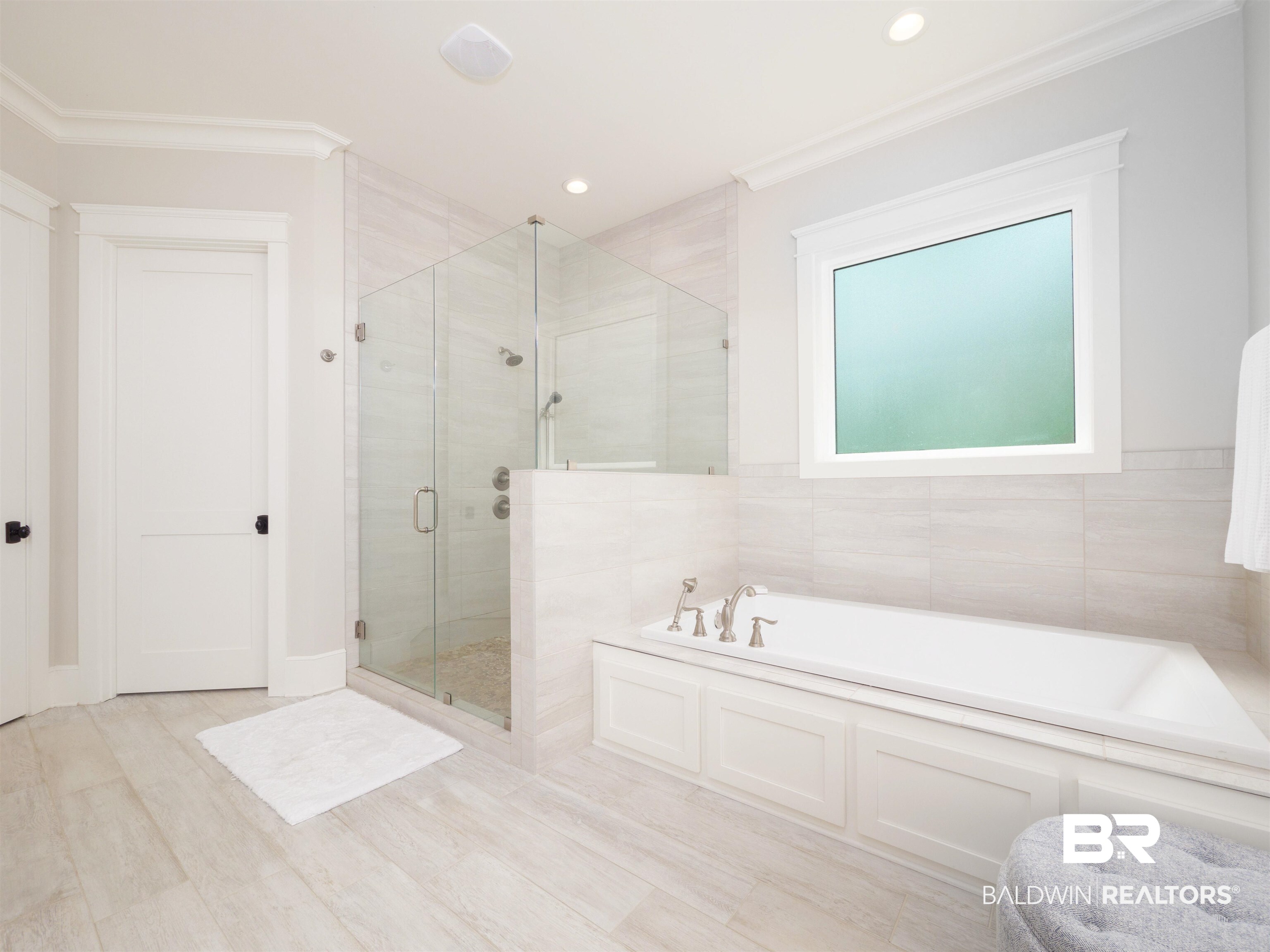 9386 Miflin Creek Road Elberta, AL 36530 - Photo 26 of 43 MASTER BATH