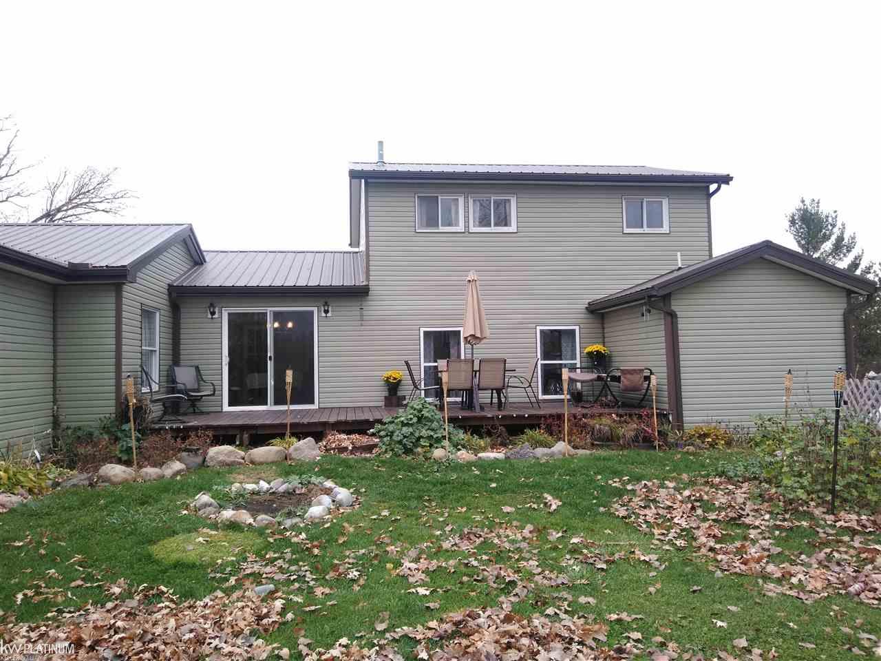 8991 Hill Road Goodells, MI 48027 - Photo 10 of 68 50026967-9.JPG