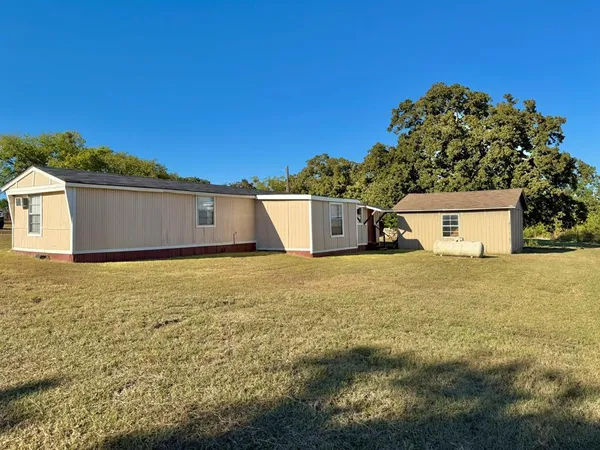 $1,495 | 10604 County Road 1020, Burleson, TX 76028