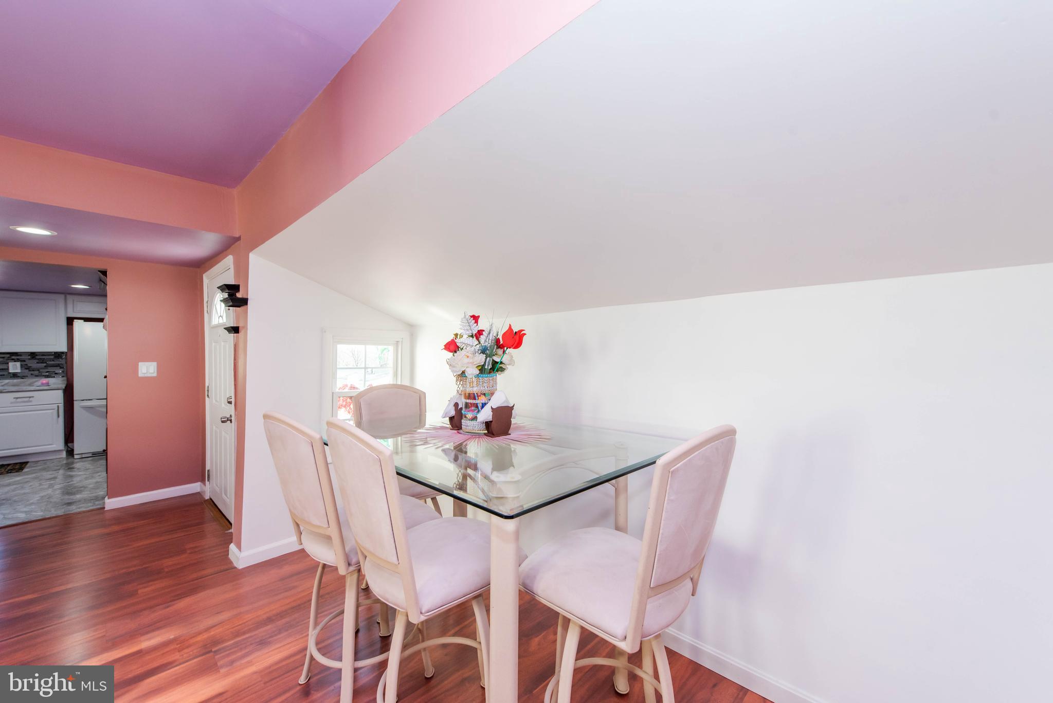 7839 East Hill Road Mount Airy, MD 21771 - Photo 4 of 21 Living/Dining Room