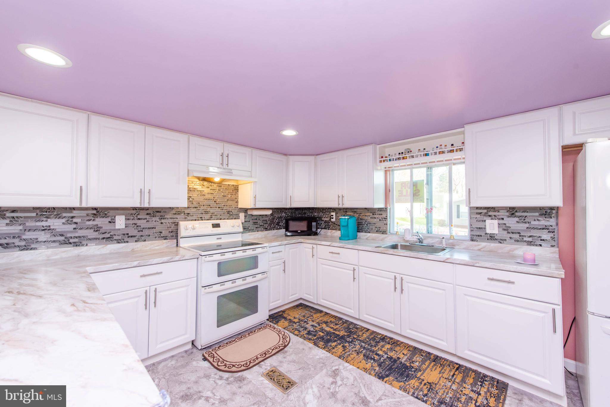 7839 East Hill Road Mount Airy, MD 21771 - Photo 6 of 21 Kitchen