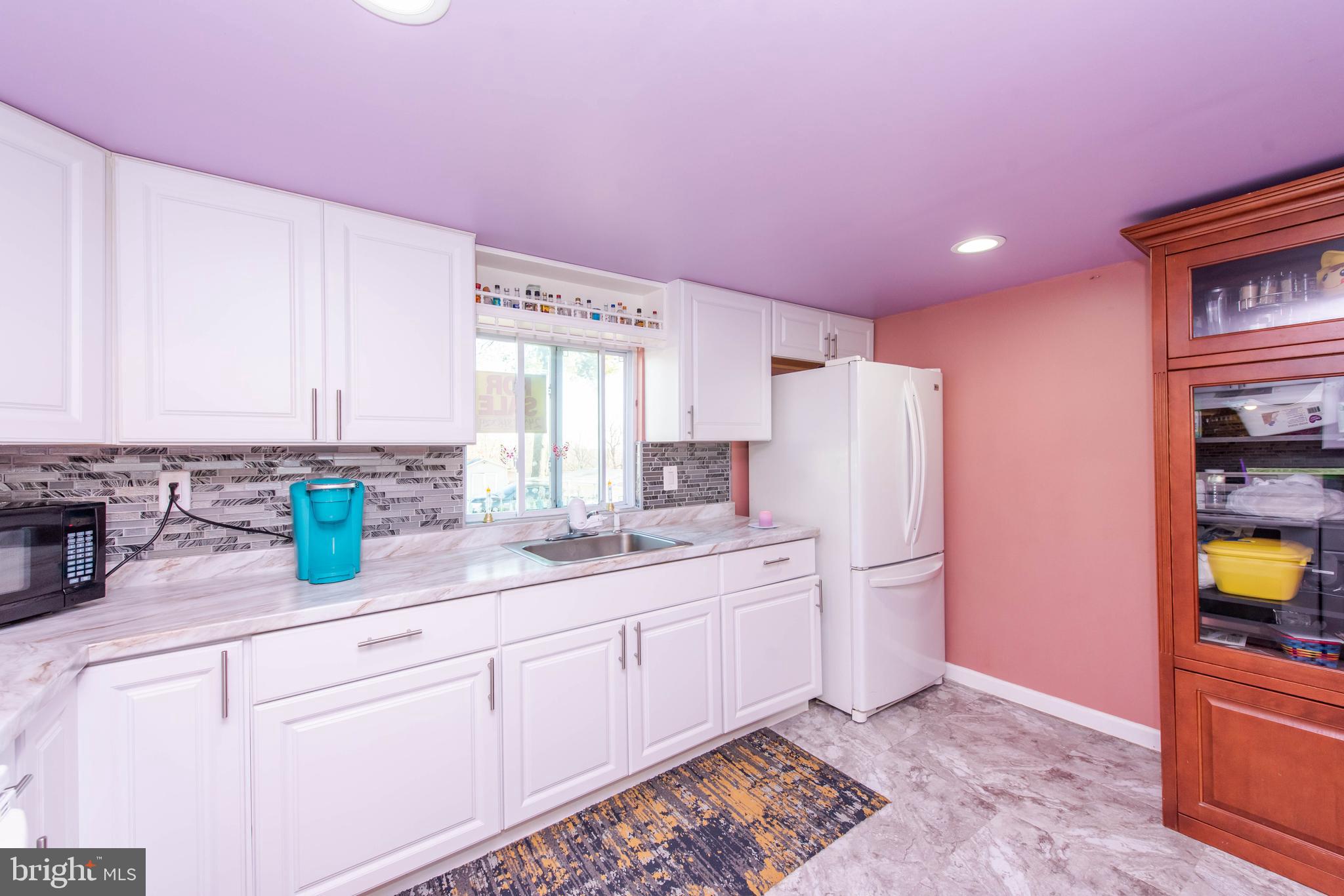7839 East Hill Road Mount Airy, MD 21771 - Photo 8 of 21 Kitchen