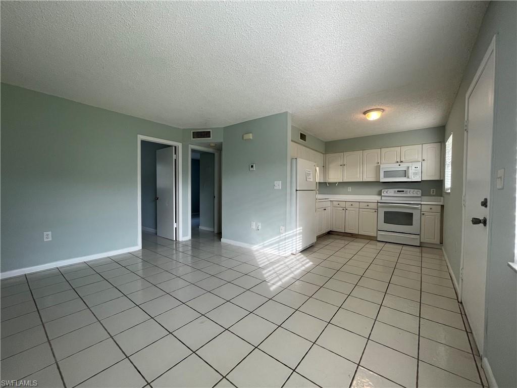 3325 Airport Road North, Unit R2 Naples, FL 34105 - Photo 23 of 36