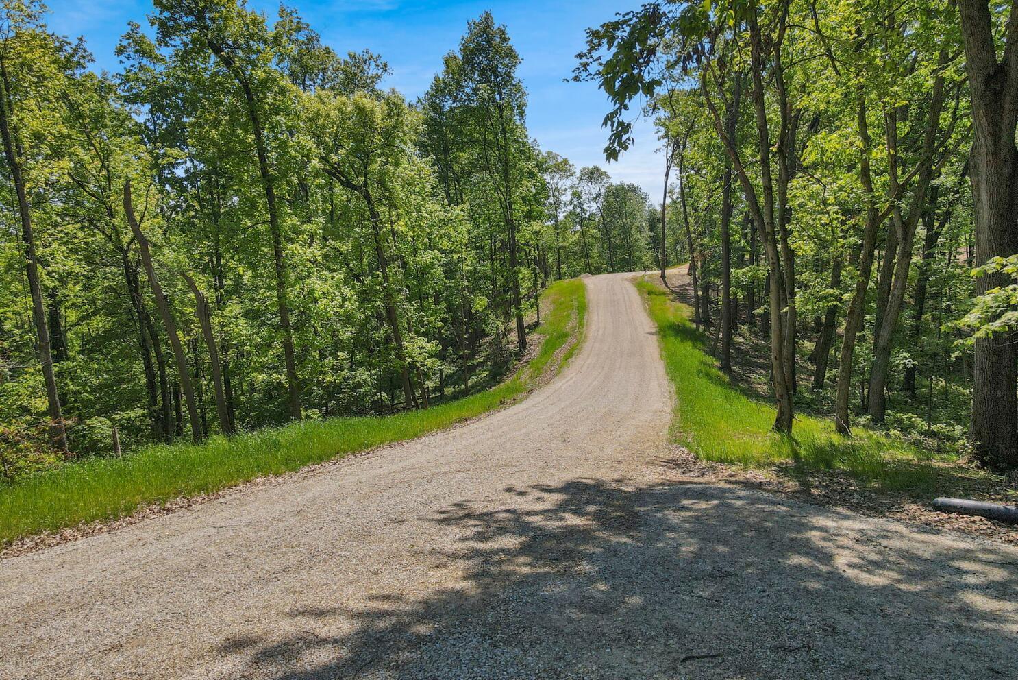 18573 Huggins Road Logan, OH 43138 - Photo 20 of 26 19
