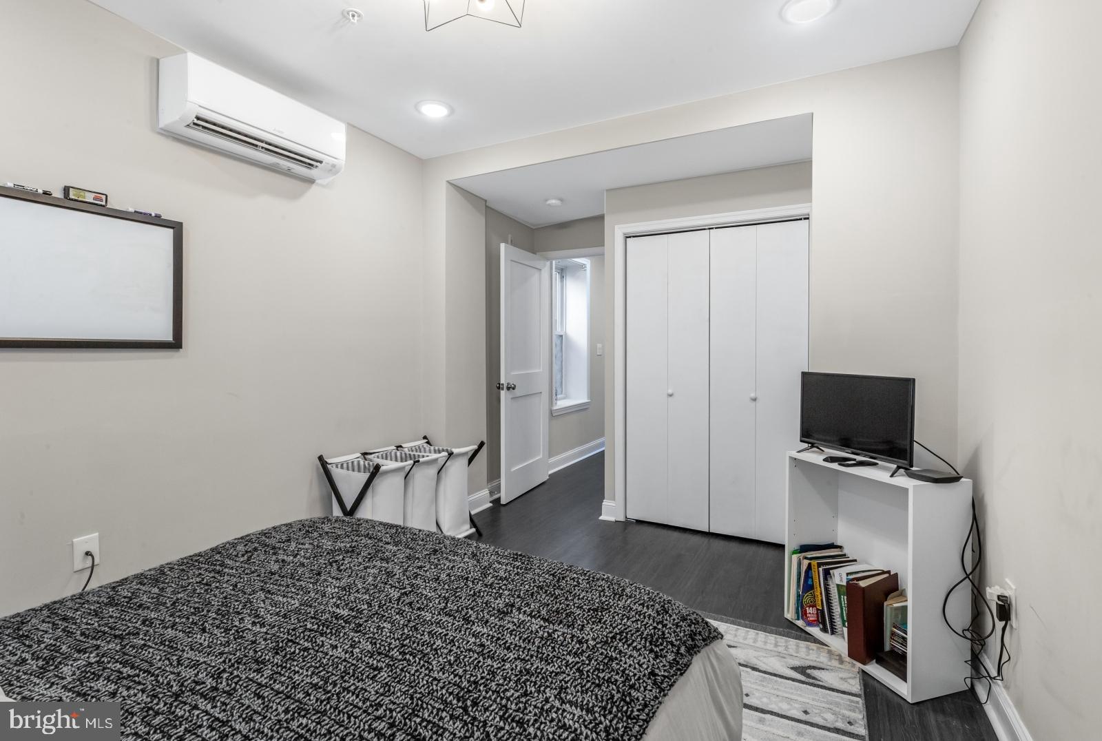 624 North 35th Street, Unit 2 Philadelphia, PA 19104 - Photo 9 of 13