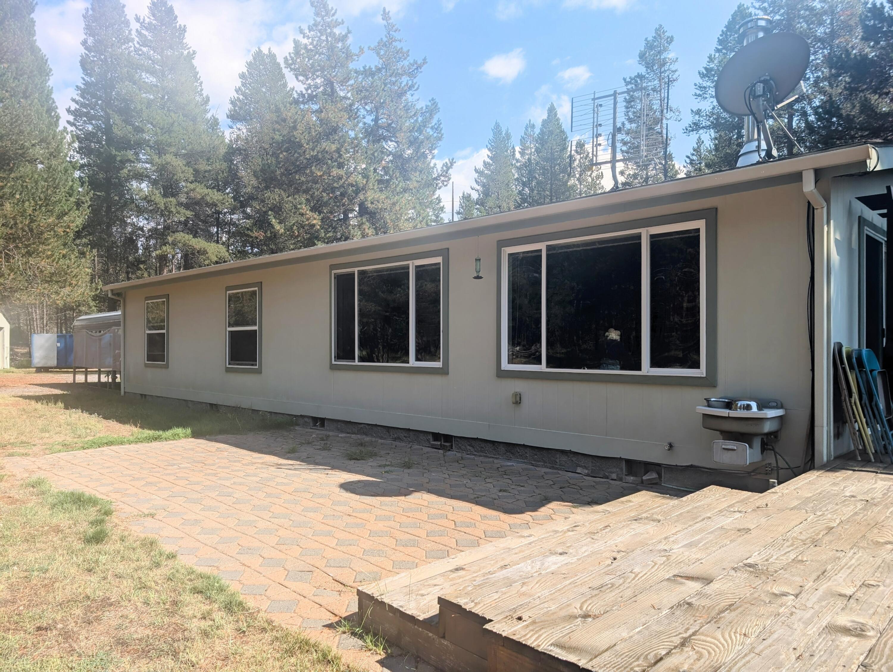 52485 Huntington Road La Pine, OR 97739 - Photo 4 of 5