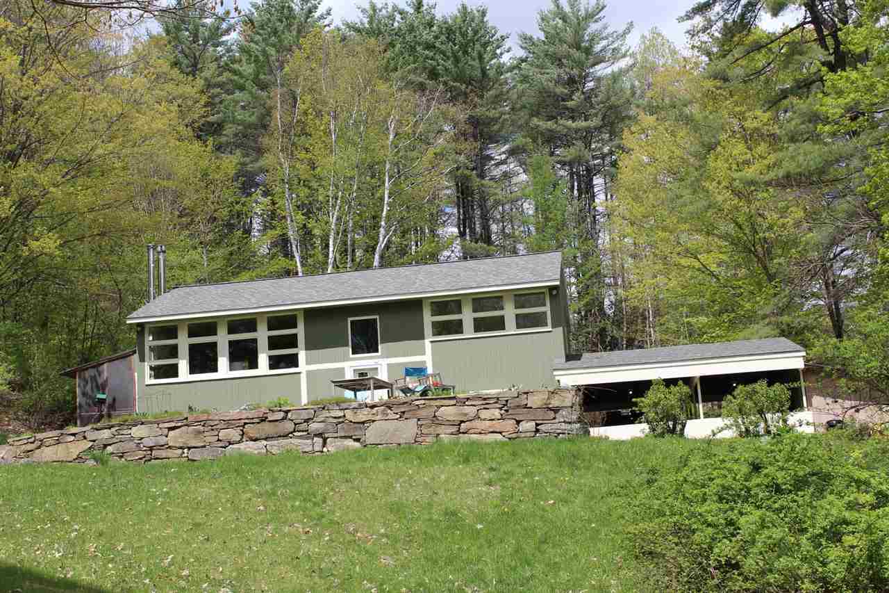 27 Hillside Road Norwich, VT 05055 - Photo 2 of 26