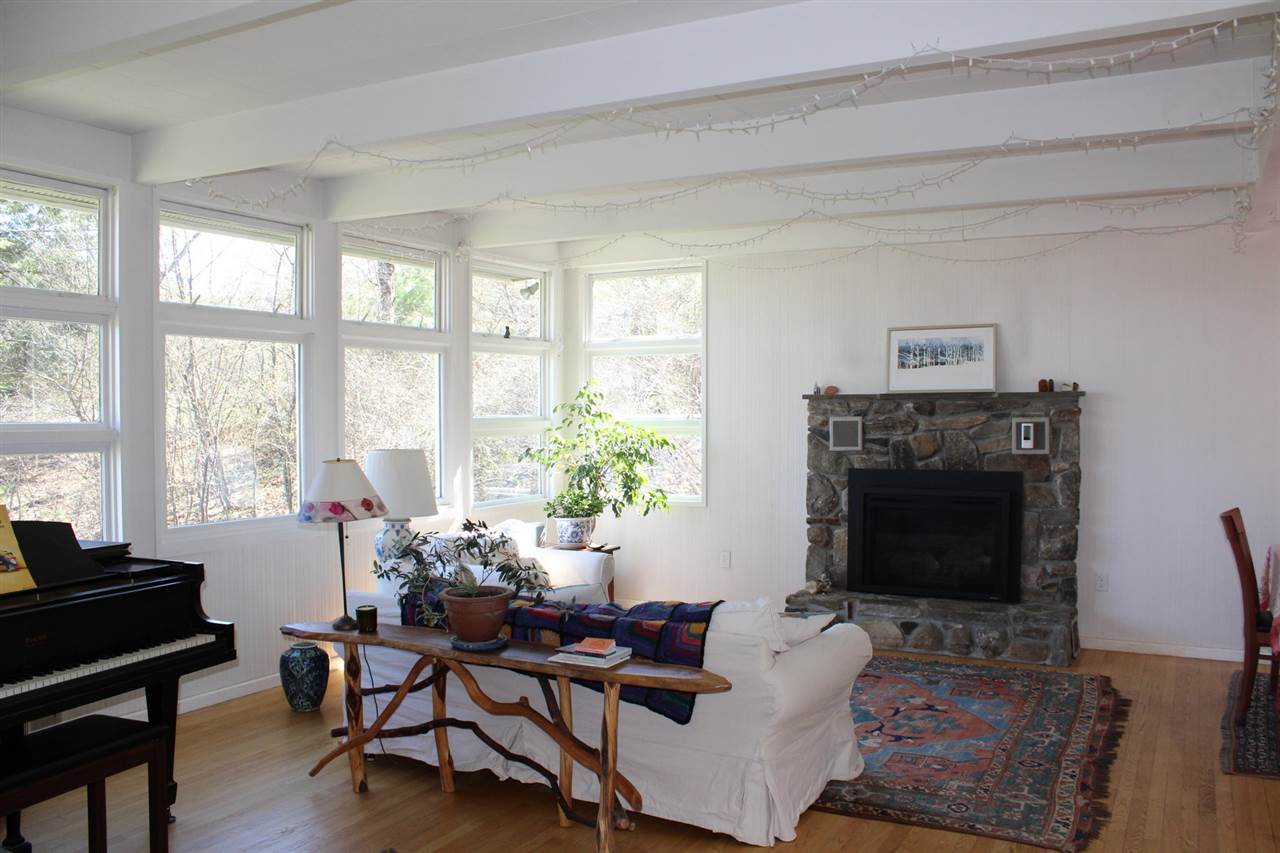 27 Hillside Road Norwich, VT 05055 - Photo 8 of 26