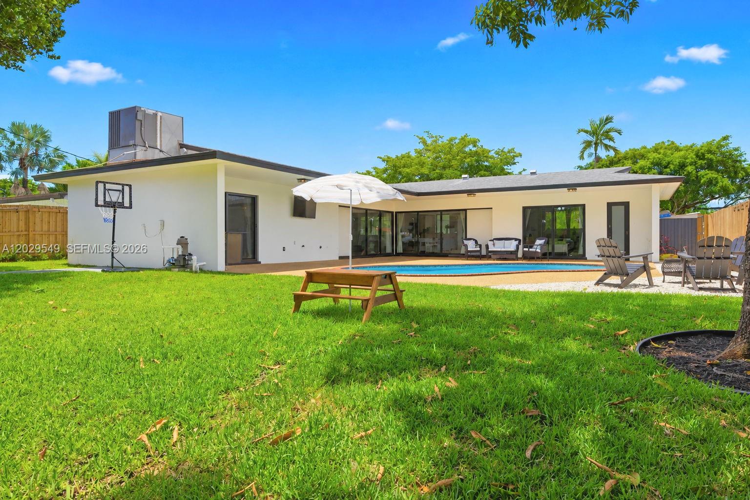 4407 West Park Road Hollywood, FL 33021 - Photo 42 of 65
