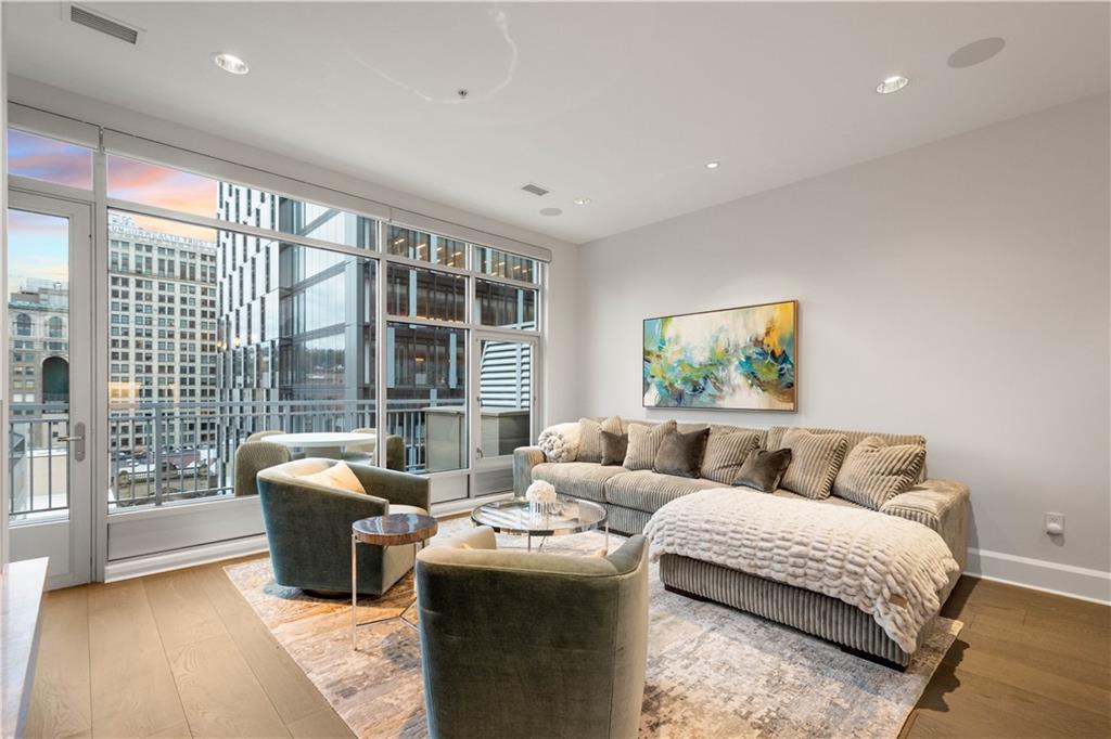 301 Fifth Avenue, Unit 720 Pittsburgh, PA 15222 - Photo 7 of 43