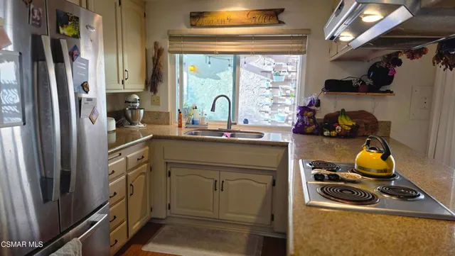 $4,175 | 652 Verna Avenue, Newbury Park, CA 91320