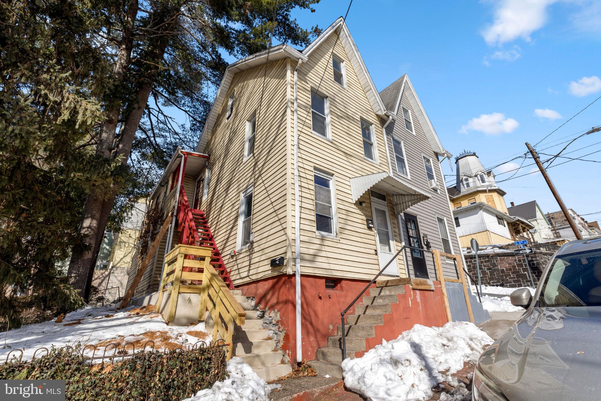 117 Walnut Street Steelton, PA 17113 - Photo 1 of 32 117 Walnut St Duplex