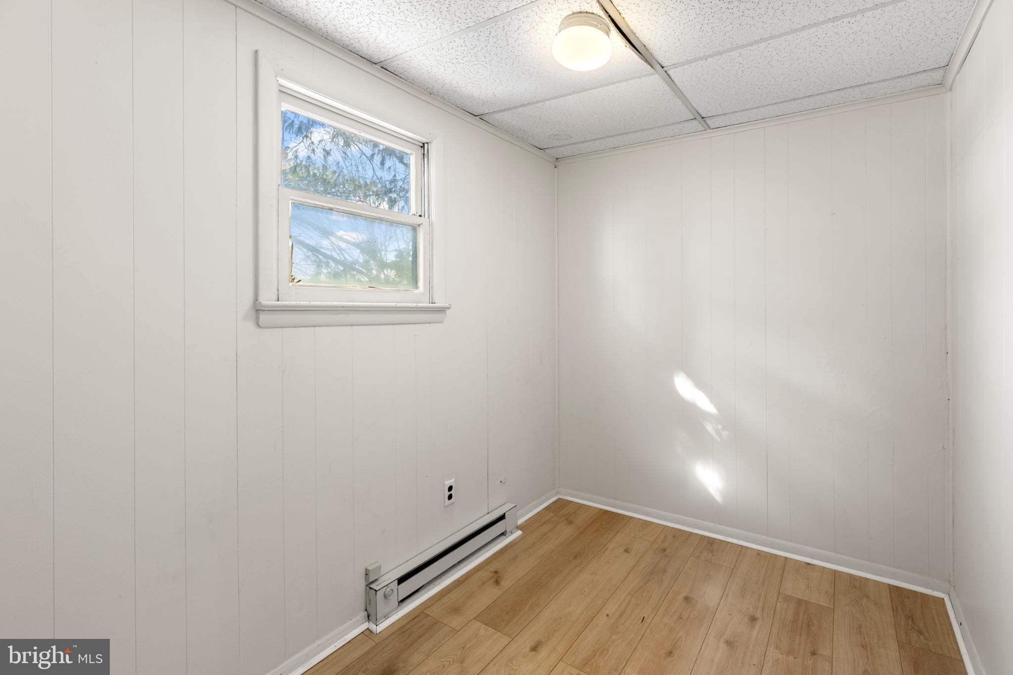 117 Walnut Street Steelton, PA 17113 - Photo 20 of 32 Apartment B - Bedroom 2