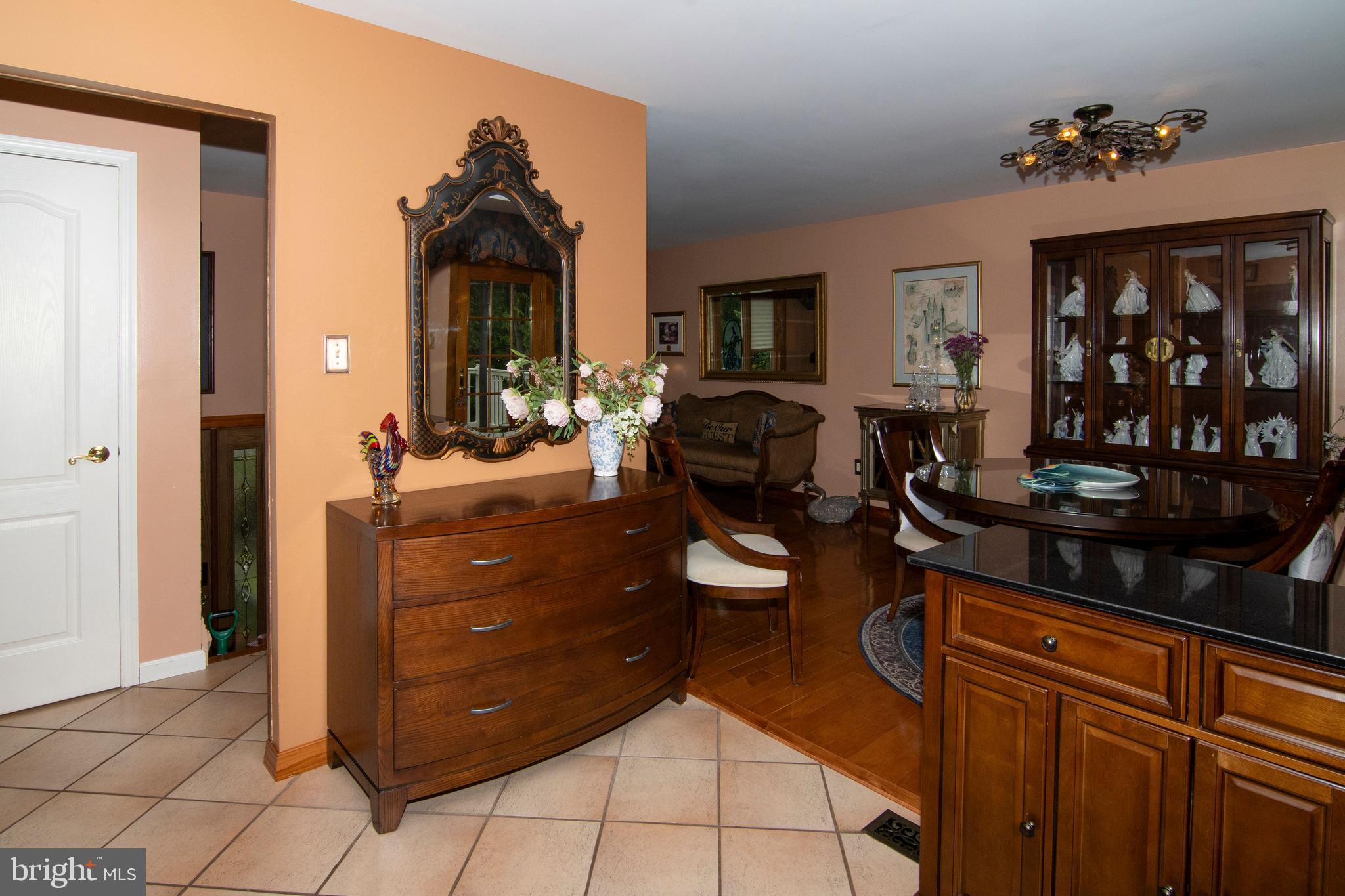 7 Hanover Place Sicklerville, NJ 08081 - Photo 12 of 38 Kitchen: Tiled Floor