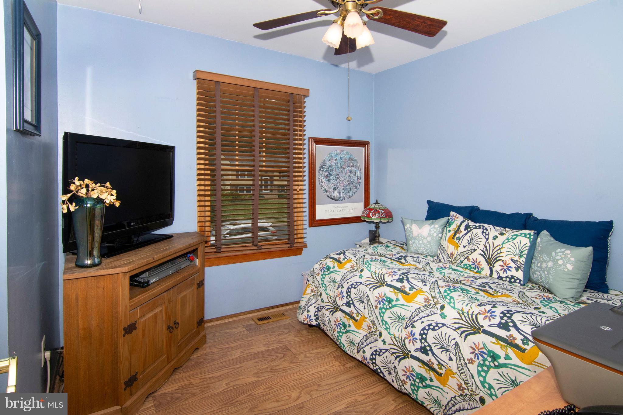 7 Hanover Place Sicklerville, NJ 08081 - Photo 23 of 38 Bedroom #3