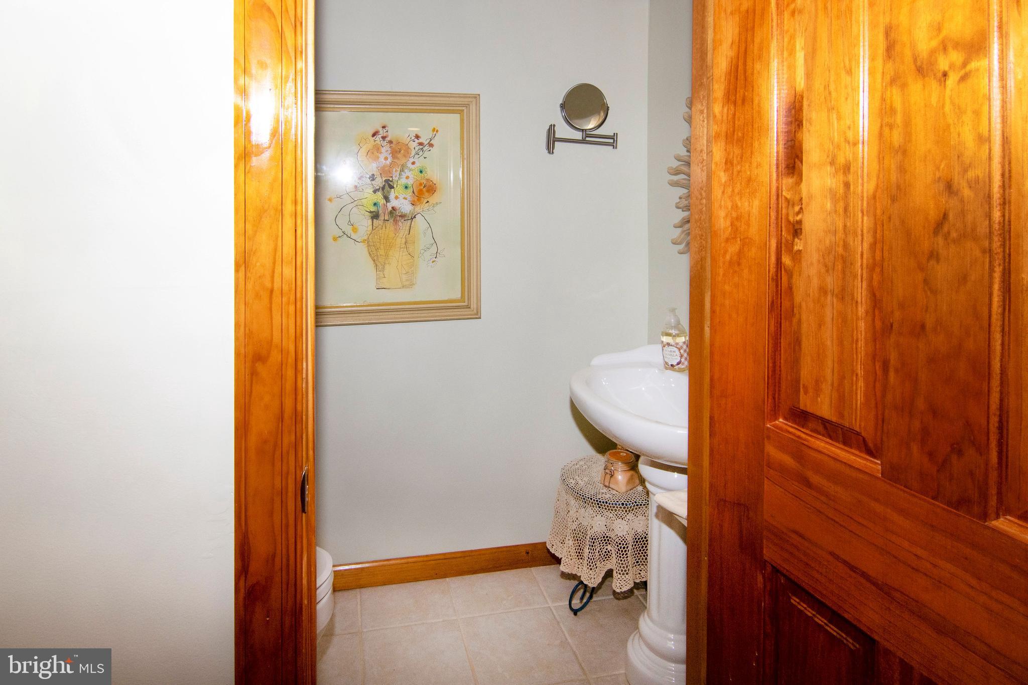 7 Hanover Place Sicklerville, NJ 08081 - Photo 28 of 38 Lower Level Powder Room: Upgraded Fixtures