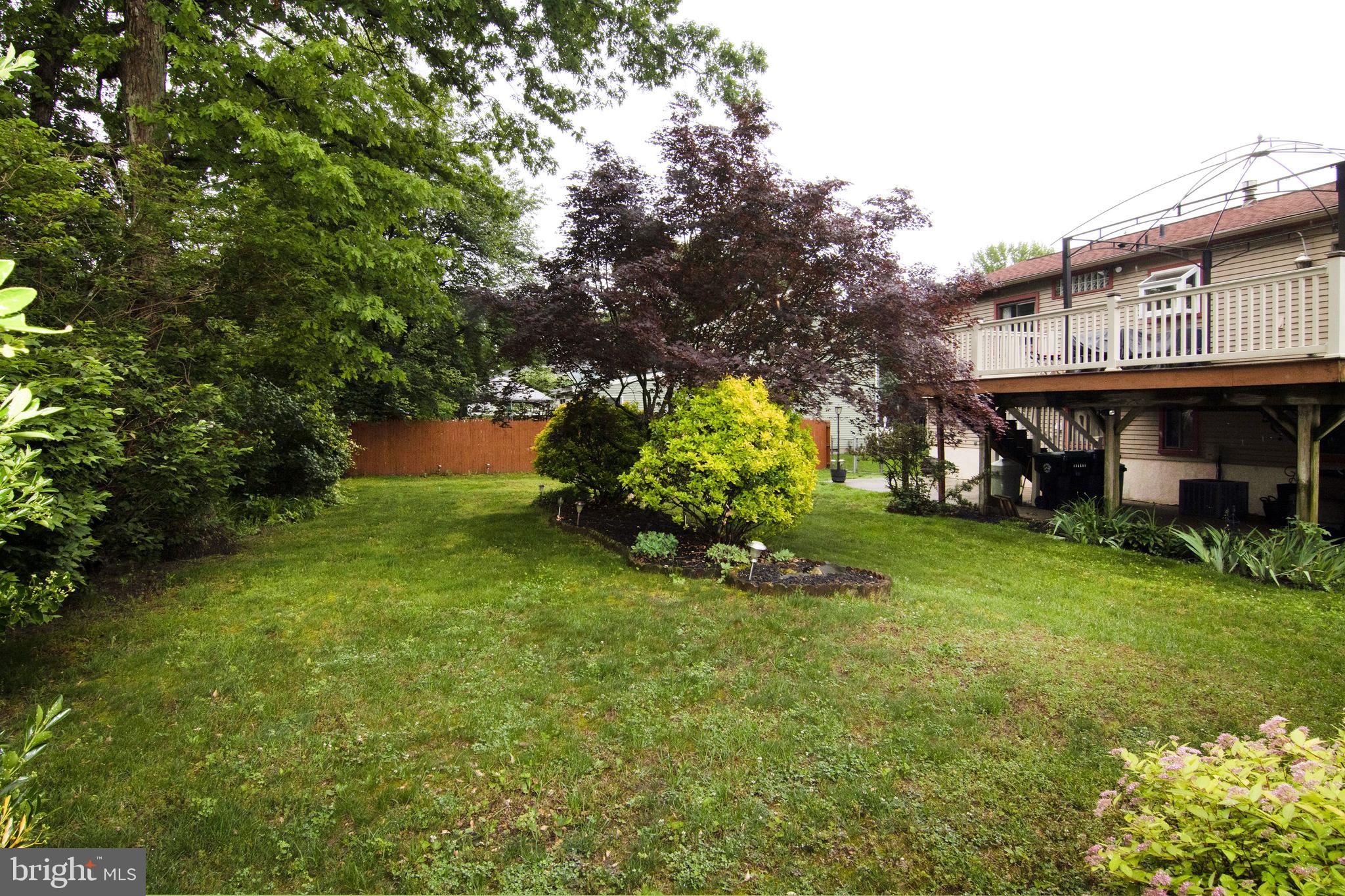 7 Hanover Place Sicklerville, NJ 08081 - Photo 37 of 38 Exterior Back