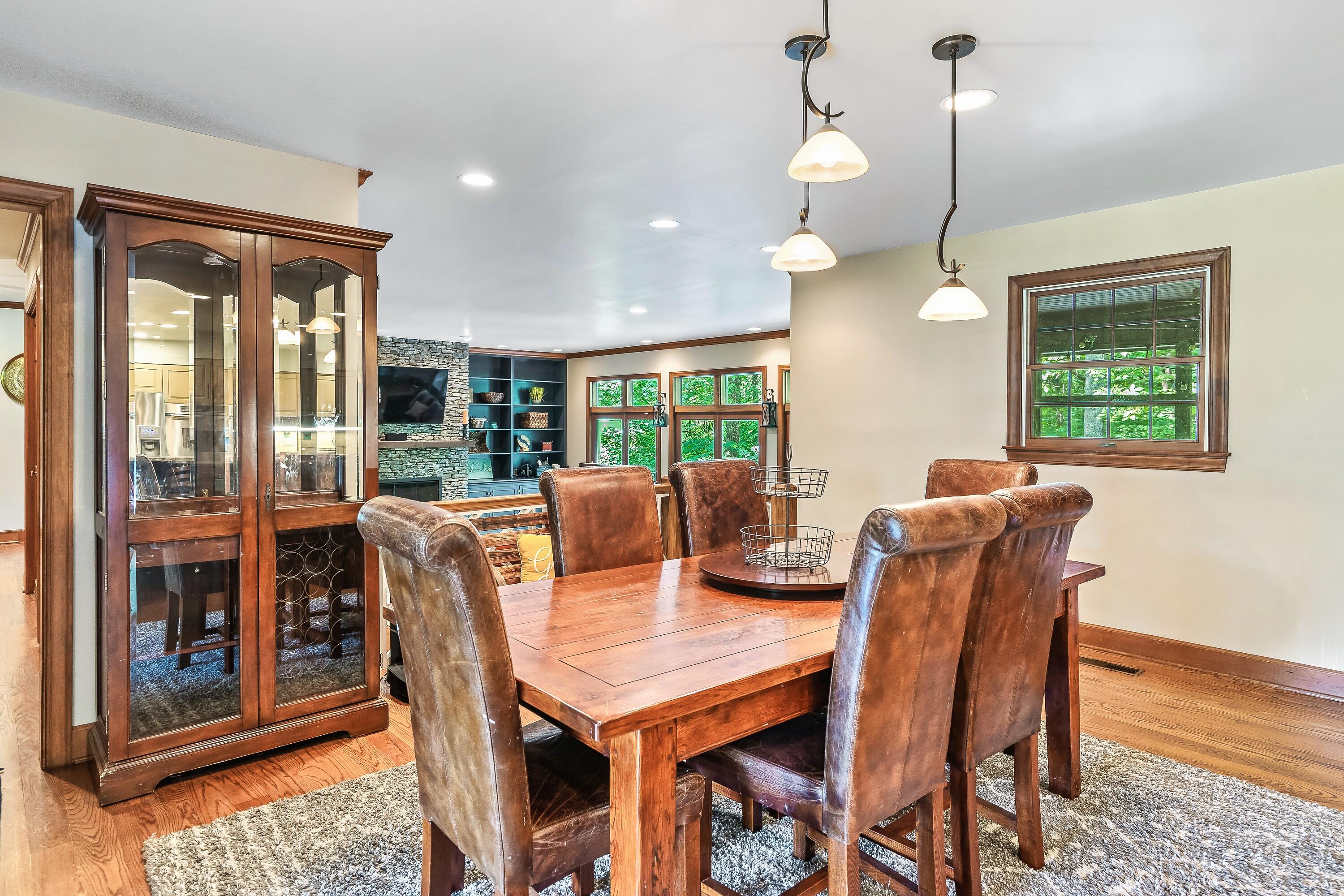 1919 Chestnut Grove Road Knoxville, TN 37932 - Photo 12 of 38 1919CG-interiors-7