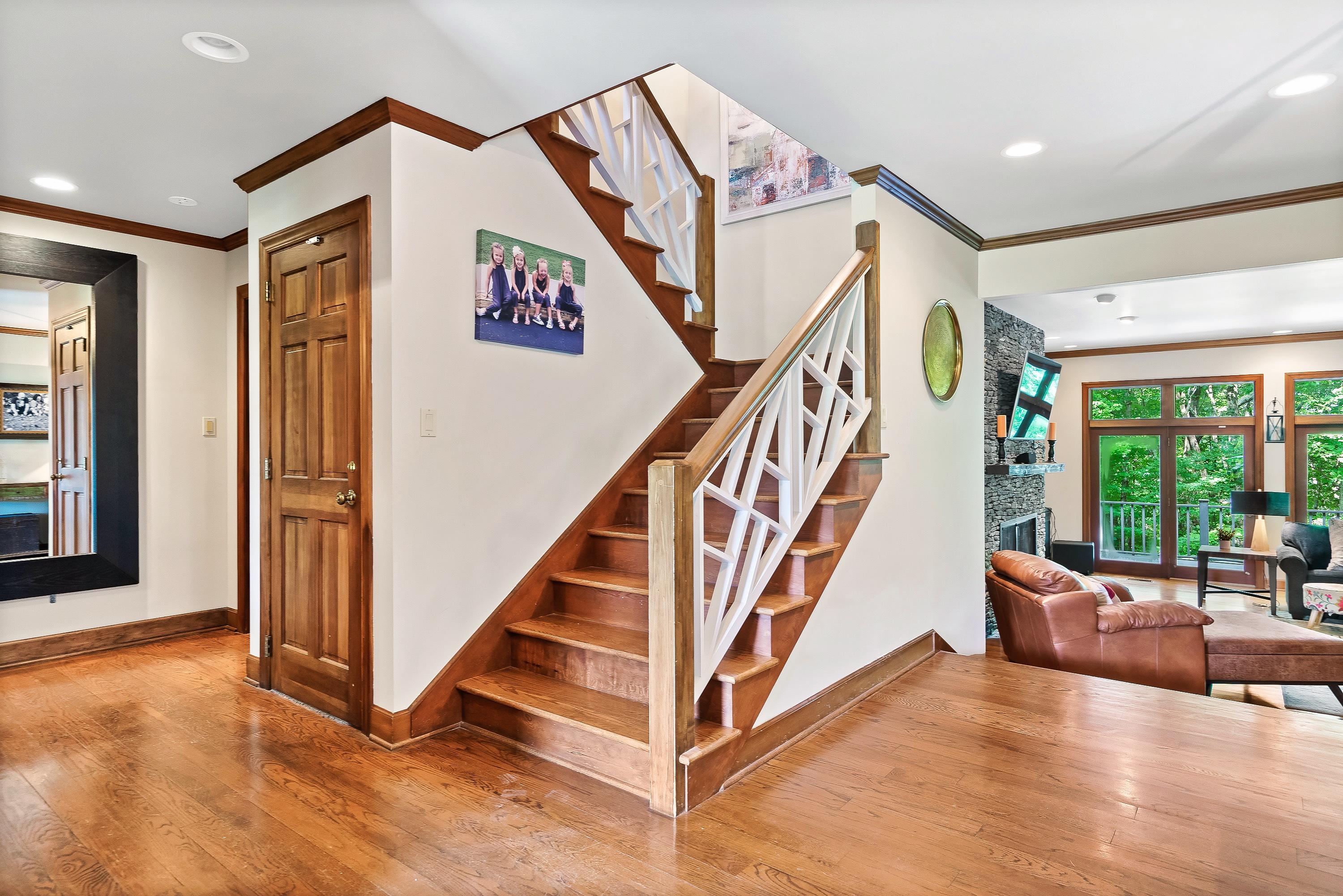 1919 Chestnut Grove Road Knoxville, TN 37932 - Photo 3 of 38 1919CG-interiors-1