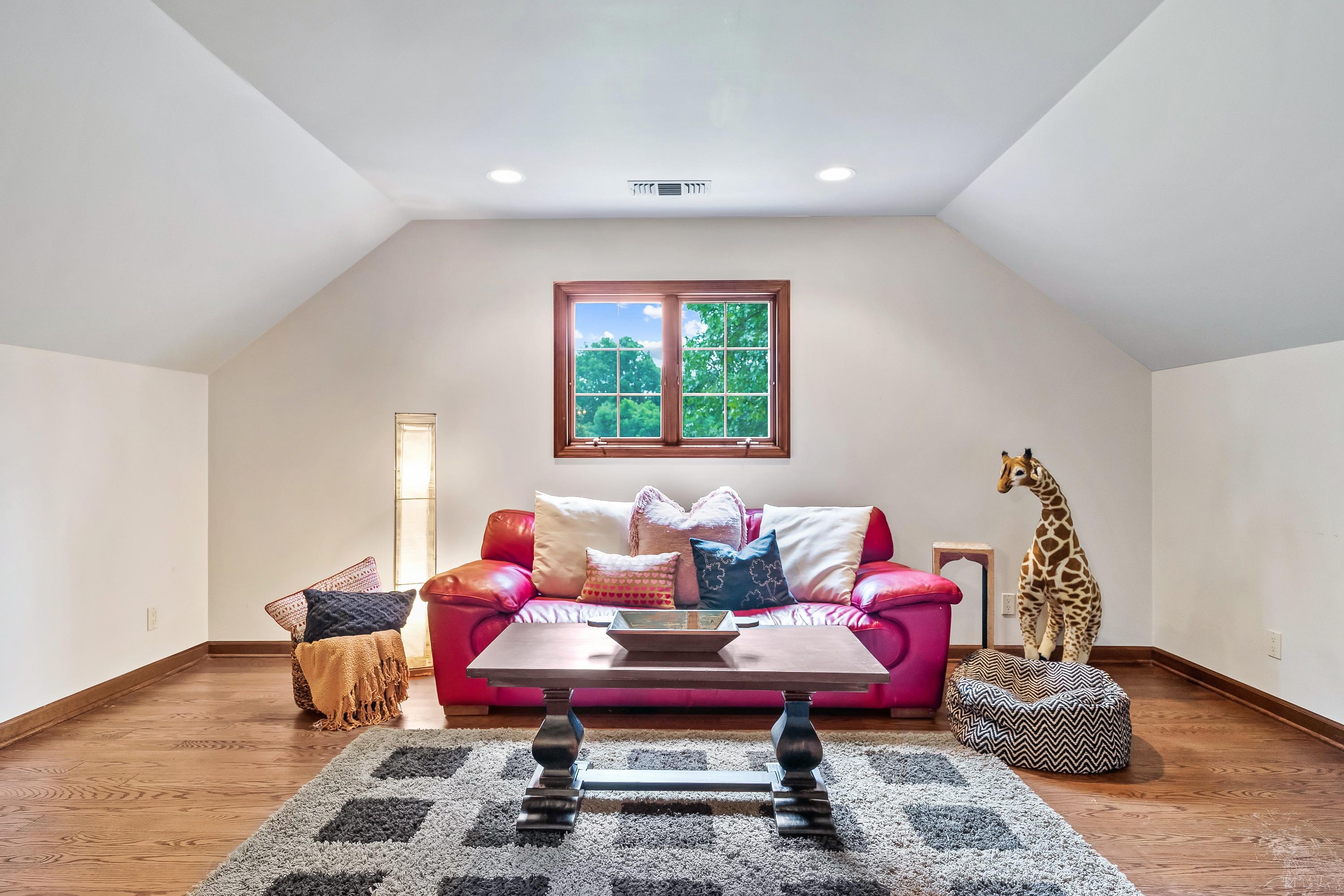 1919 Chestnut Grove Road Knoxville, TN 37932 - Photo 29 of 38 1919CG-interiors-25